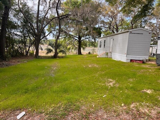 property at 8429 SE 68th Ct