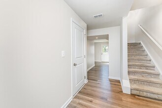 1105 Canando St in Charlotte, NC - Building Photo - Building Photo