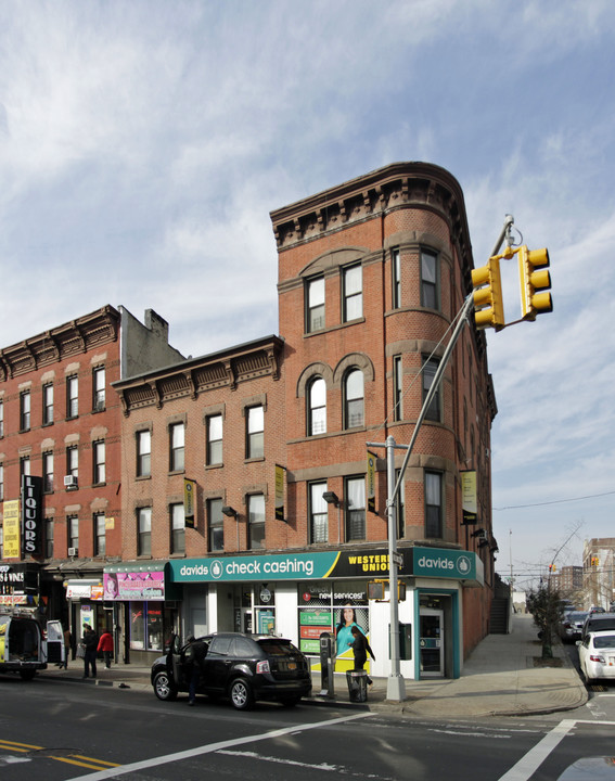 3013-3015 Third Ave in Bronx, NY - Building Photo