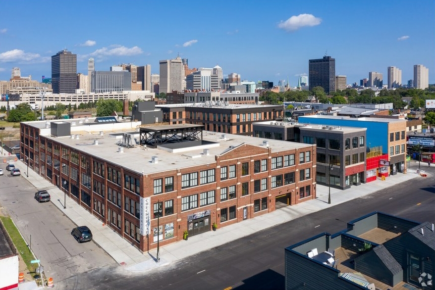 The Checker Building in Detroit, MI - Foto de edificio