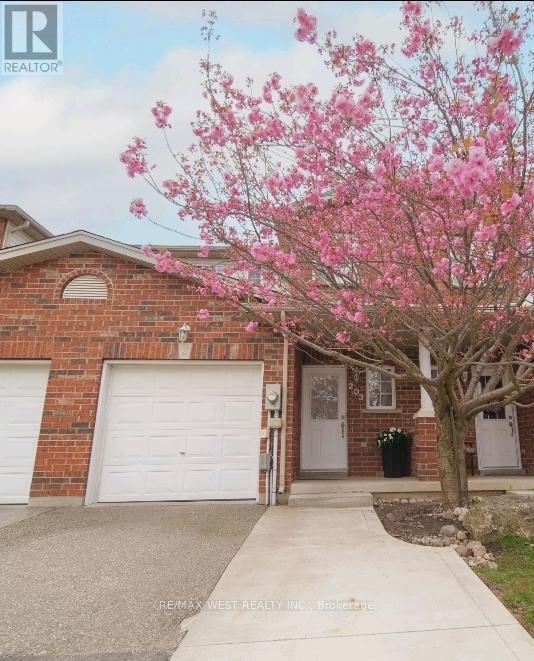 property at 203 Langlaw Dr