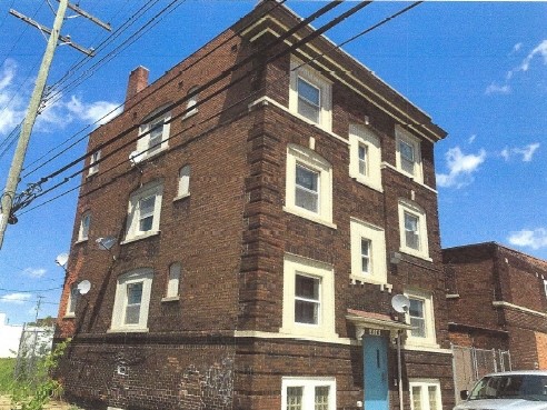 816 Brainard St in Detroit, MI - Foto de edificio - Building Photo