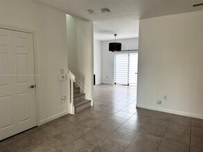 3354 SE 1st Ct in Homestead, FL - Building Photo - Building Photo