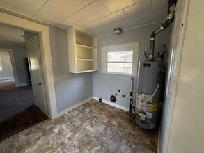 3956 V St in Eureka, CA - Building Photo - Building Photo