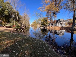 100 E Potomac Dr in Colonial Beach, VA - Building Photo - Building Photo