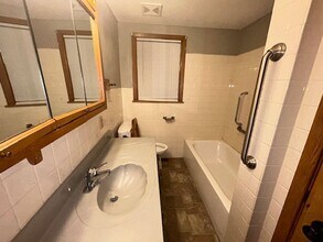 5504 W 16th St in Sioux Falls, SD - Building Photo - Building Photo