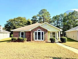 7020 Stoneridge Cir in Columbus, GA - Building Photo