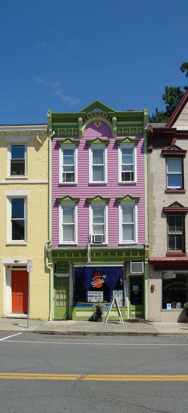 400 Main St in Catskill, NY - Building Photo - Building Photo