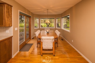 5683 Putnam Rd in Everson, WA - Foto de edificio - Building Photo