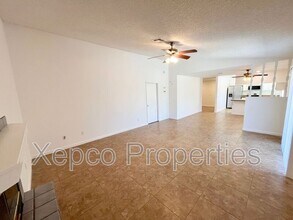 1995 W Nicola Rd in Palm Springs, CA - Building Photo - Building Photo