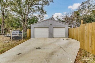 5779 Wickford Ln in Pensacola, FL - Building Photo - Building Photo