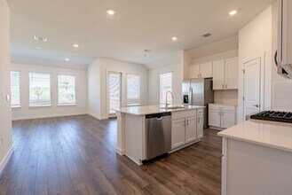 1905 Crooked Crk St in Leander, TX - Building Photo - Building Photo