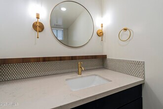 250 S Roosevelt St in Tempe, AZ - Building Photo - Building Photo