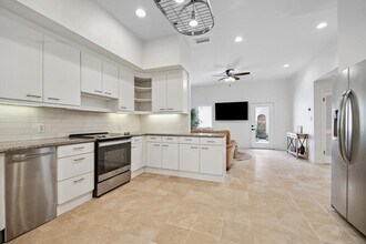 3222 Alabama Ct in Houston, TX - Building Photo - Building Photo
