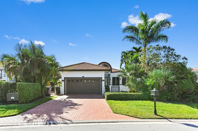 17272 Hampton Blvd in Boca Raton, FL - Foto de edificio - Building Photo