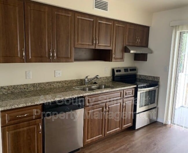 7551 35th St N in Pinellas Park, FL - Building Photo - Building Photo