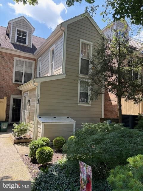 125 Medinah Dr in Reading, PA - Building Photo - Building Photo