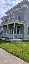 50 E 4th St in Oswego, NY - Building Photo