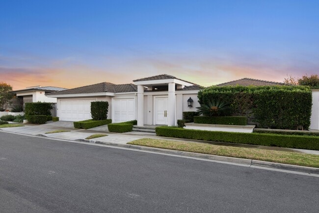 4519 Camden Dr in Newport Beach, CA - Building Photo - Building Photo