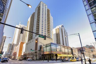 630 N State St, Unit 1709 in Chicago, IL - Building Photo