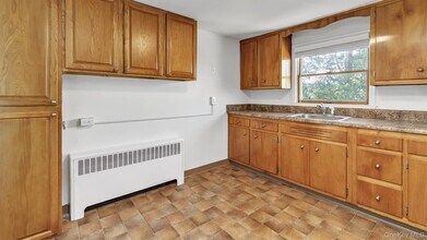 12 Smith St in Glen Cove, NY - Building Photo - Building Photo