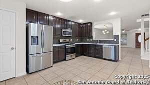2730 Brighton in Converse, TX - Building Photo - Building Photo