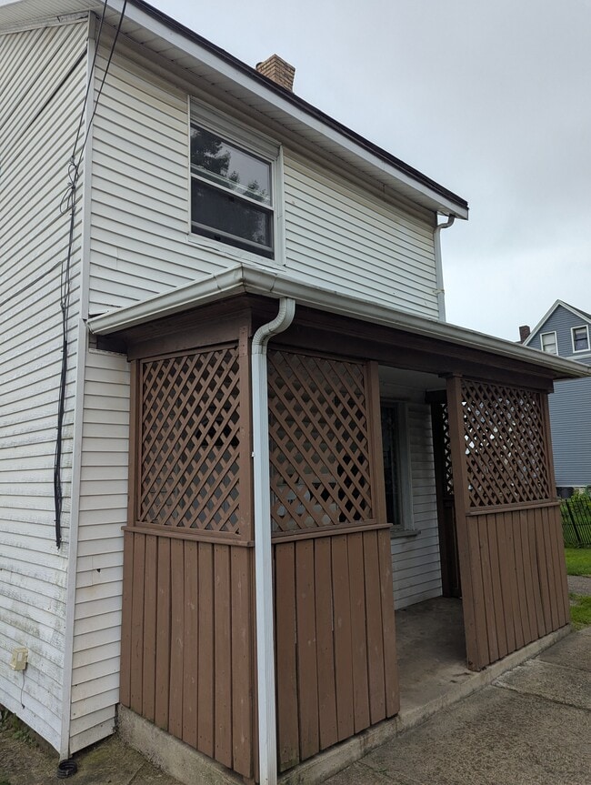 329 W 9th Ave, Unit 329 Apt1
