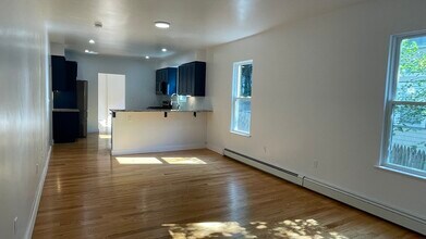 29 Catherine St in Boston, MA - Building Photo - Building Photo