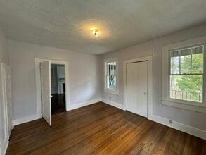 435 Alta Woods Blvd in Jackson, MS - Building Photo - Building Photo