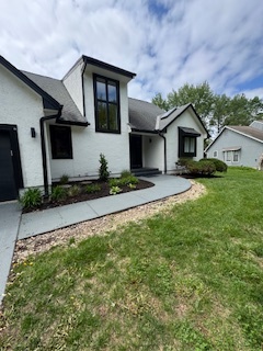 property at 929 St Andrew Dr