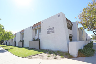 Oxnard Village Apartments in Oxnard, CA - Building Photo - Building Photo