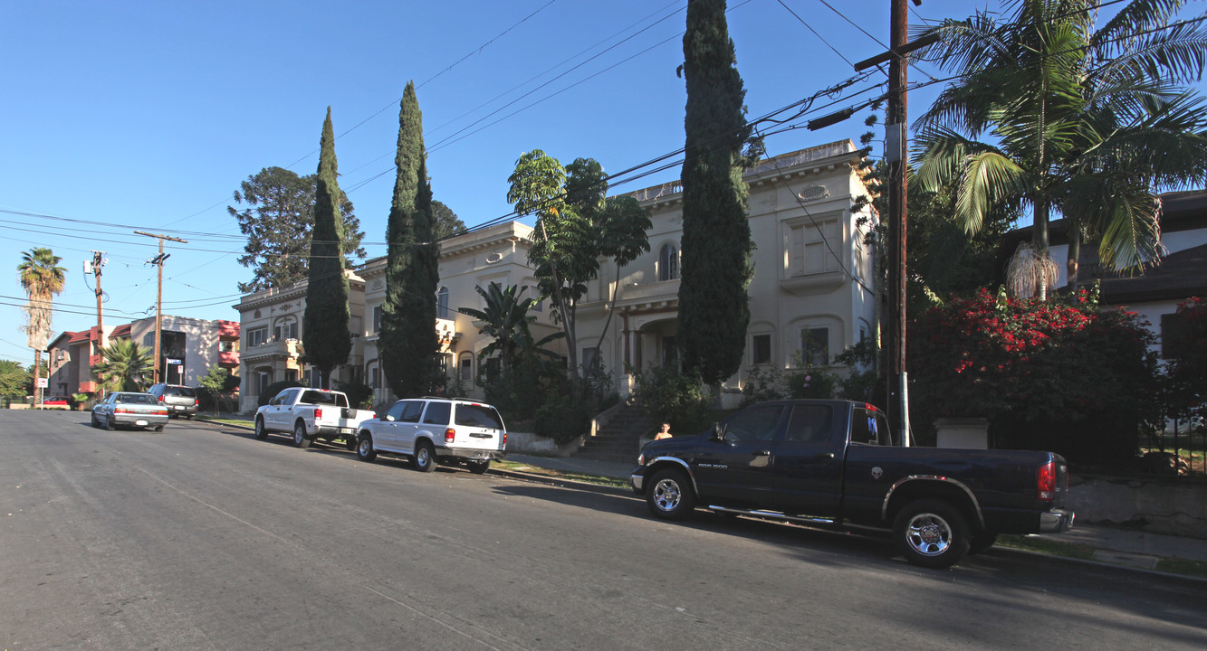 4938 Echo St in Los Angeles, CA - Building Photo