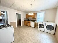 65 Roseclair St photo'