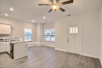 361 Raines Ct in Lebanon, TN - Building Photo - Building Photo