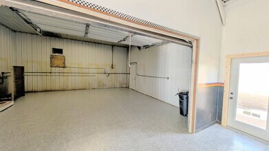 110 F S Dr in Viroqua, WI - Building Photo - Building Photo