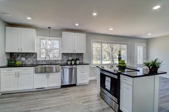 1408 Delview Rd in Cherryville, NC - Building Photo - Building Photo