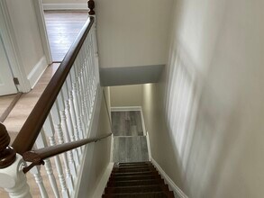 5715 Beaumont Ave, Unit 2nd floor in Philadelphia, PA - Building Photo - Building Photo