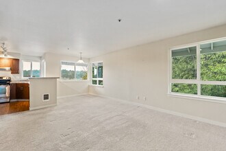 3926 243rd Pl SE in Bothell, WA - Building Photo - Building Photo