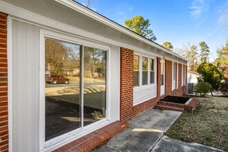 2910 Kanewood Dr in Durham, NC - Building Photo - Building Photo