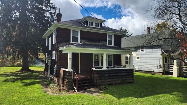 property at 444 Derrick Rd