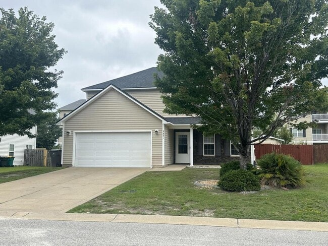 3571 S Peak Dr in Fayetteville, NC - Building Photo - Building Photo