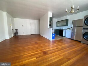 4643 Pine St in Philadelphia, PA - Building Photo - Building Photo