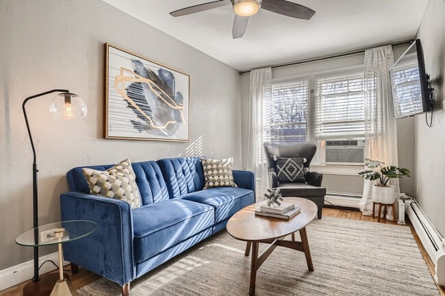 1660 N Gaylord St, Unit SI ID1026266P in Denver, CO - Foto de edificio - Building Photo