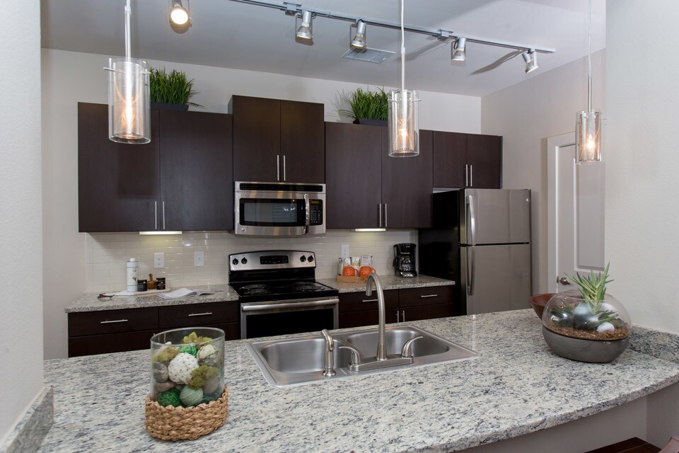 Bell Four Points Austin, TX Apartments