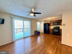 8152 Mandan Terrace in Greenbelt, MD - Building Photo - Building Photo