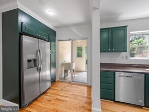 423 Mt Vernon Ave in Alexandria, VA - Building Photo - Building Photo