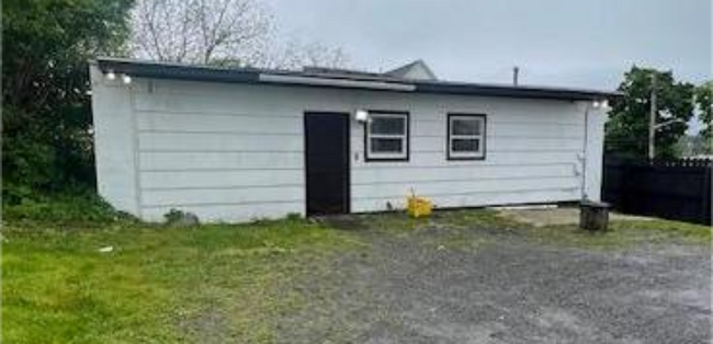 204 Columbus Ave in Syracuse, NY - Building Photo - Building Photo