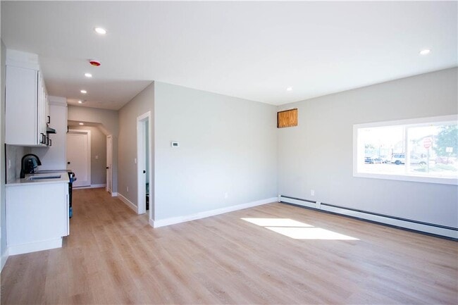 property at 735 Broadway