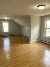 28 Villa Rd-Unit -2 in Shrewsbury, MA - Building Photo - Building Photo