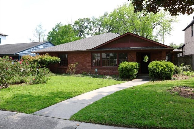 property at 4047 Merrick St